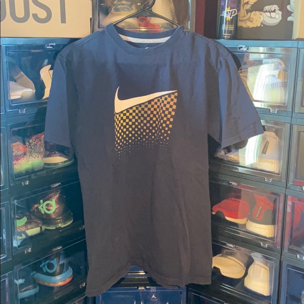 Nike Shirt